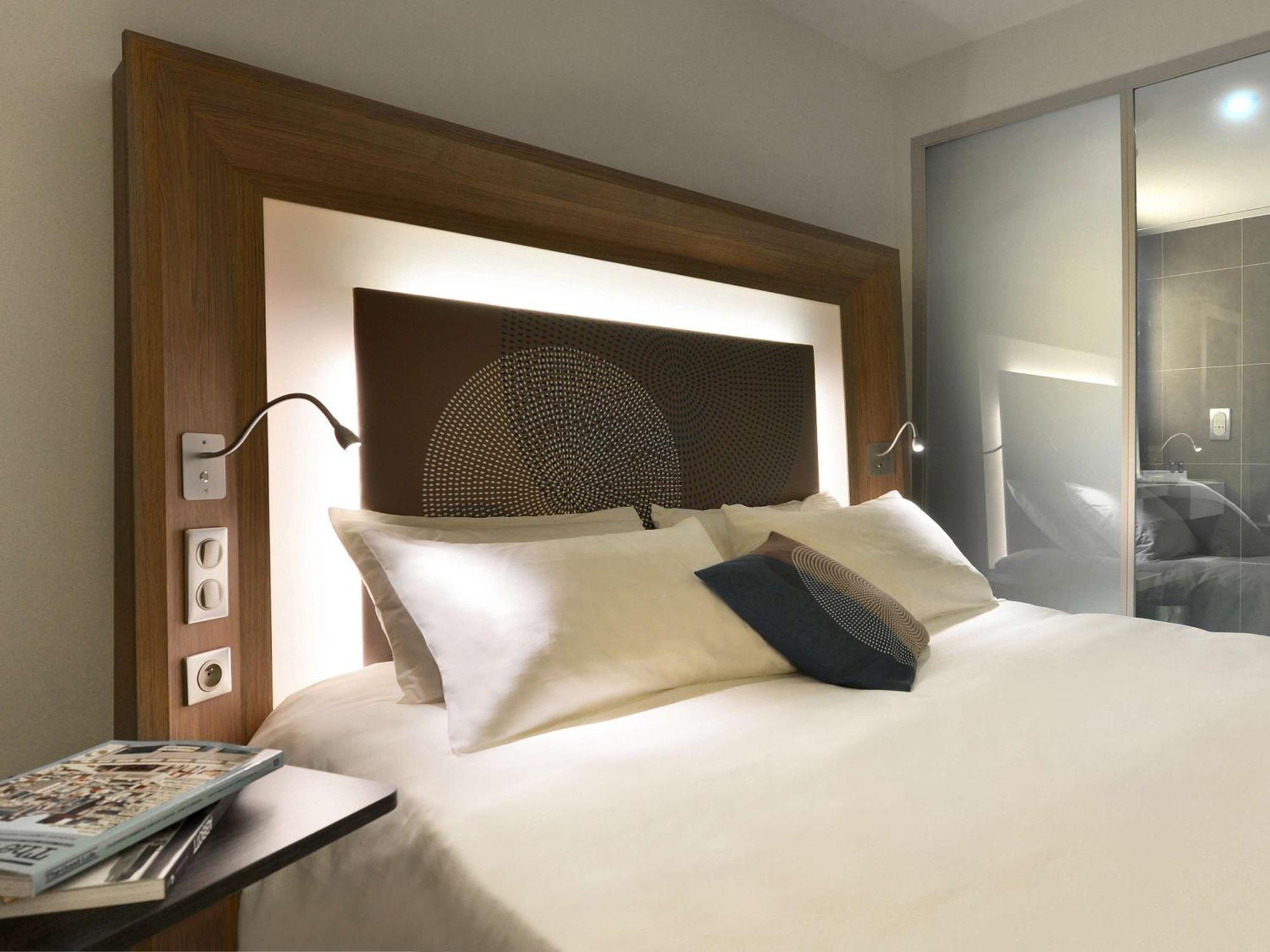 Novotel Centre Hotel 4*